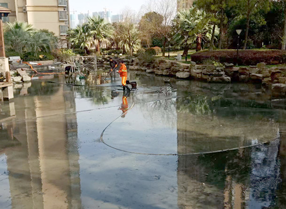 黎城景观池淤泥清理